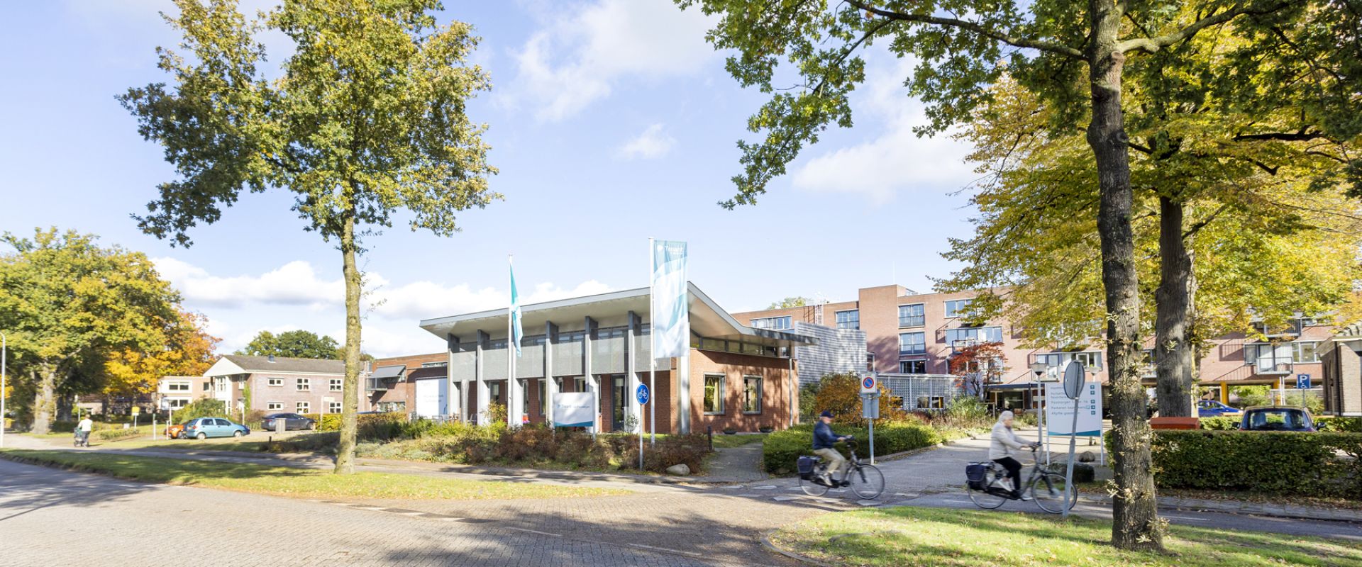 Buitenkant gebouw De Paasbergen