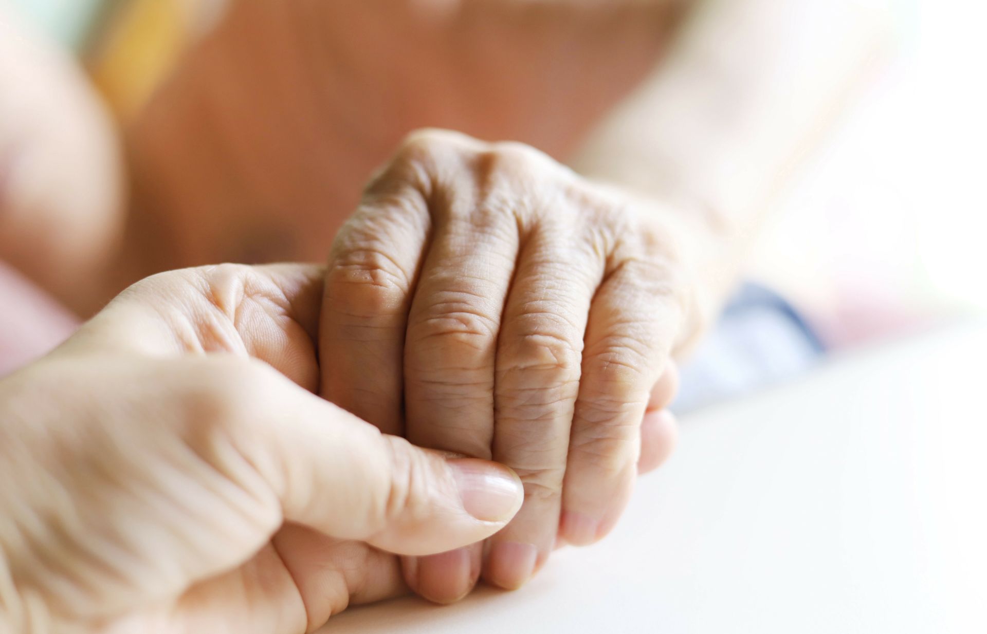 In elkaar gevouwen handen