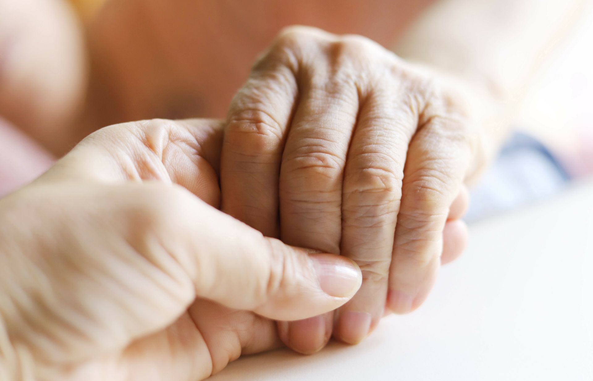 In elkaar gevouwen handen