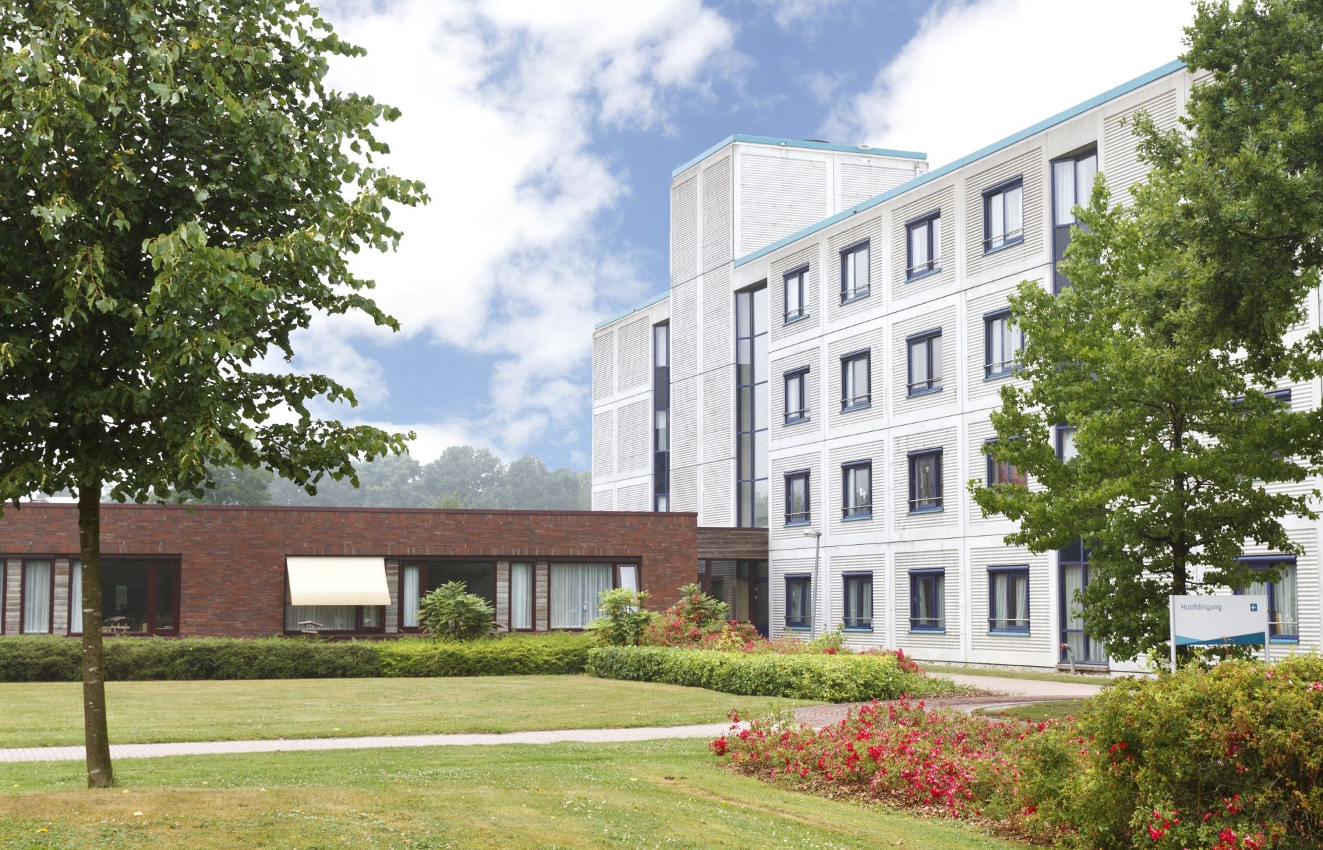 Buitenkant gebouw De Horst