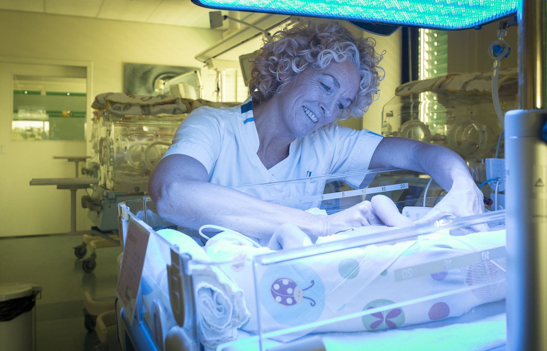 Verpleegkundige Sonja werkt op zowel de Spoedeisende Hulp als op de Kinderafdeling